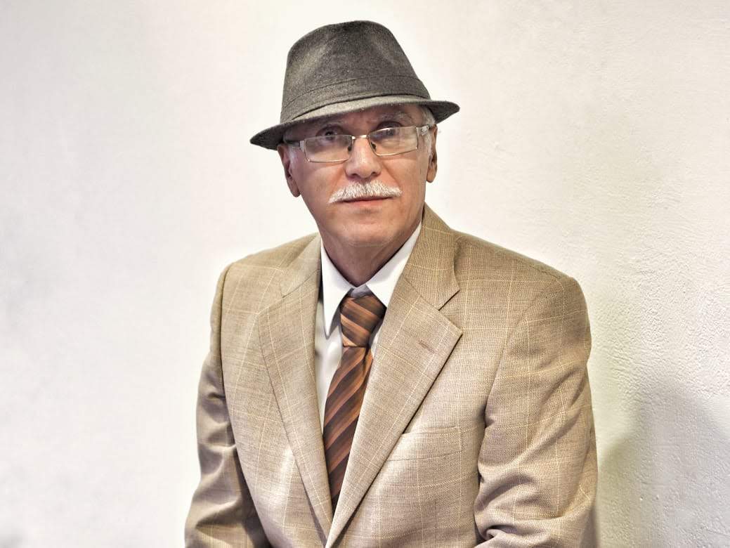 Mi papá escribe blogs desde antes que fuera cool (y me enseñó constancia sin saberlo)